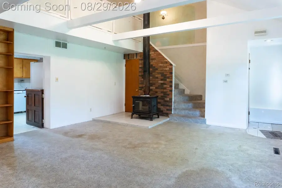3216 Warren Drive, Waterford, MI 48329 - #3