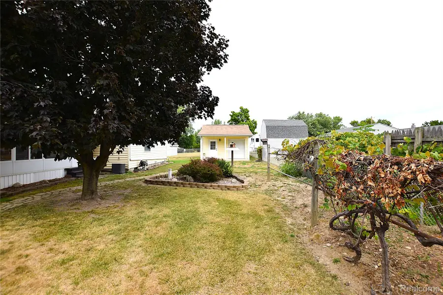 2073 Dutcher Street, Flint, MI 48532 - #3