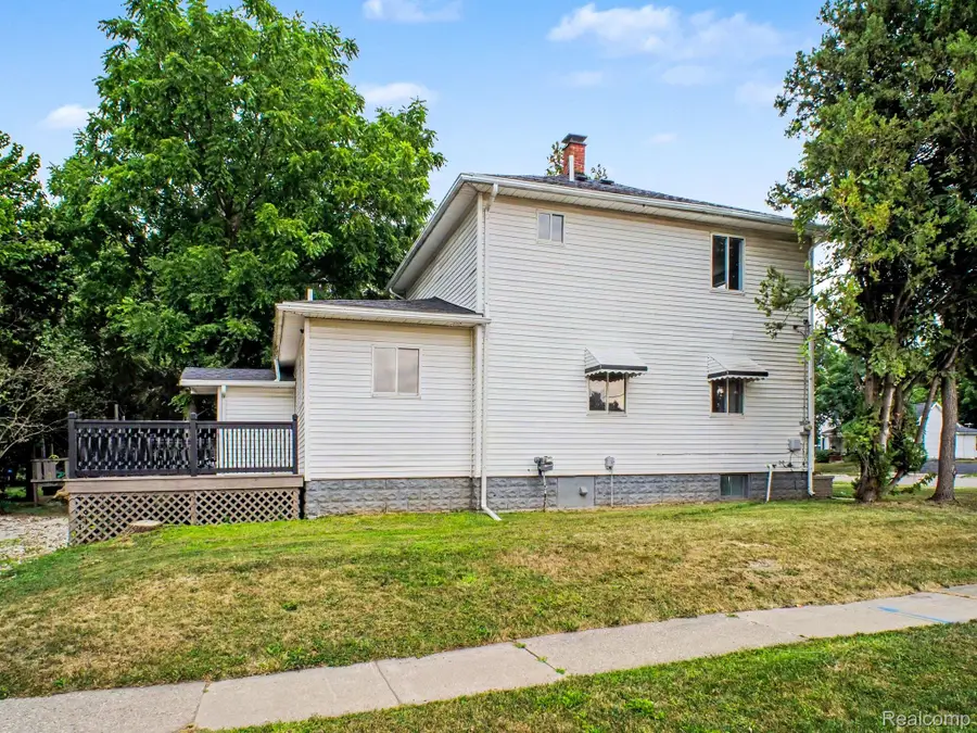 1109 E Mount Morris Street, Mount Morris, MI 48458 - #2