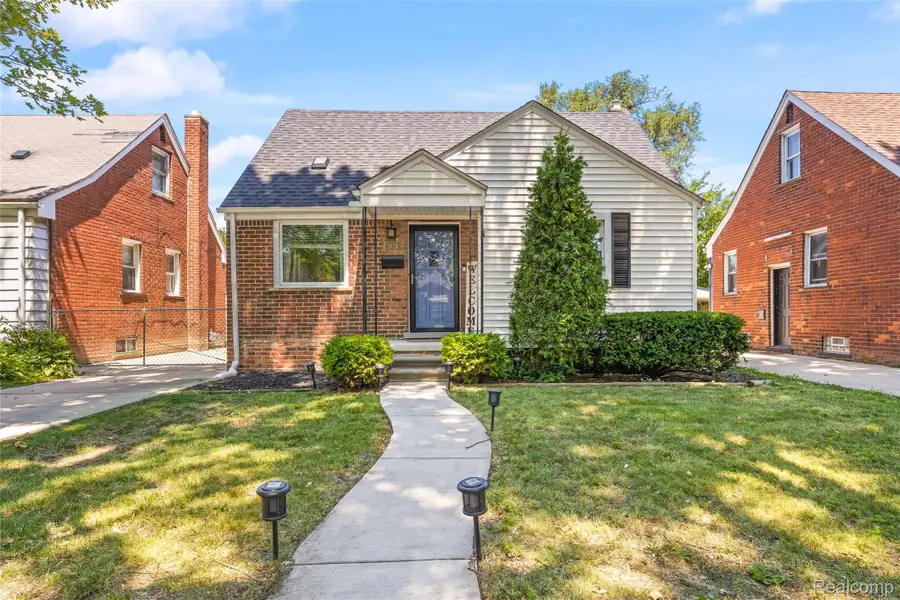 1824 Markese Avenue, Lincoln Park, MI 48146 - #3