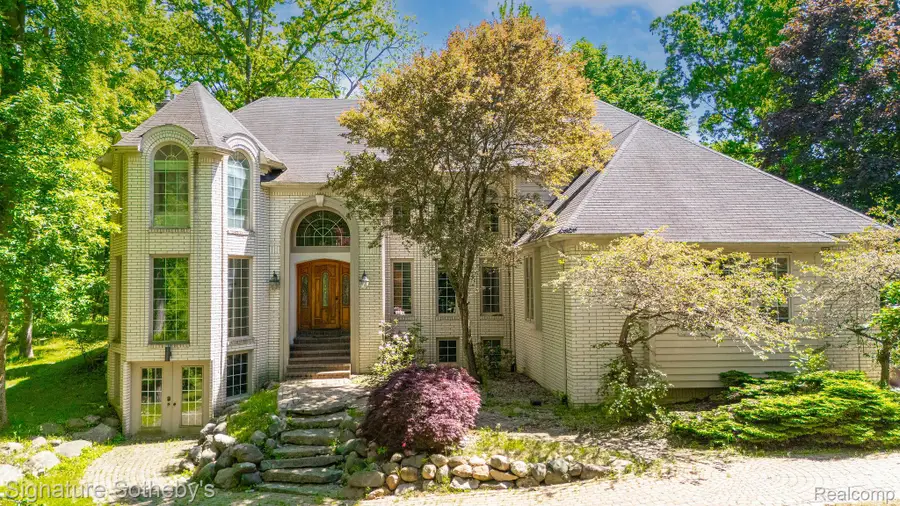 2855 Cranbrook Ridge Court, Oakland, MI 48306 - #2