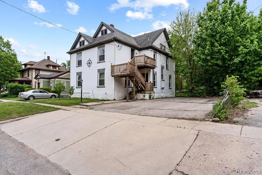 612 E 3rd Street, Flint, MI 48503 - #2