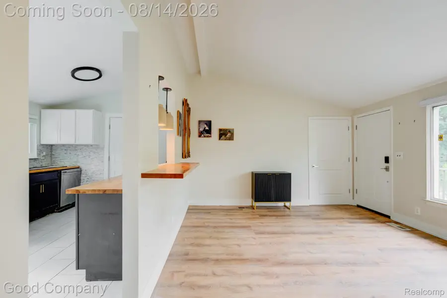 30110 Fairfax Street, Southfield, MI 48076 - #2