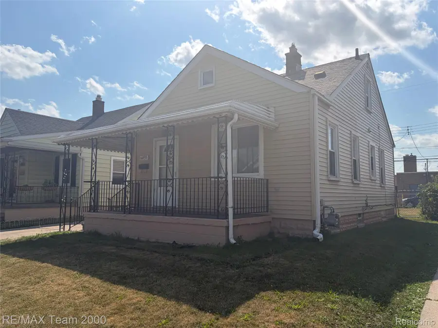 6055 Kendal Street, Dearborn, MI 48126 - #3