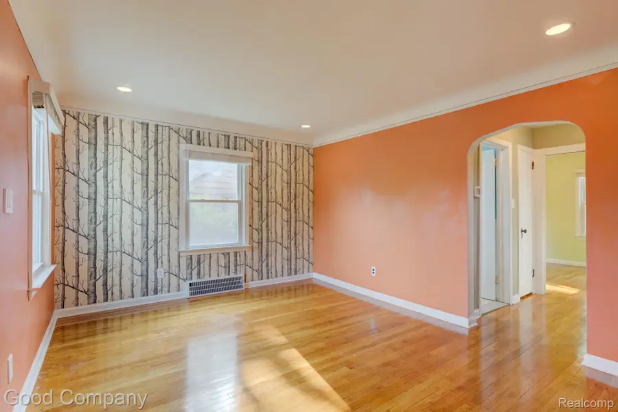 2211 Harvard Road, Berkley, MI 48072 - #2