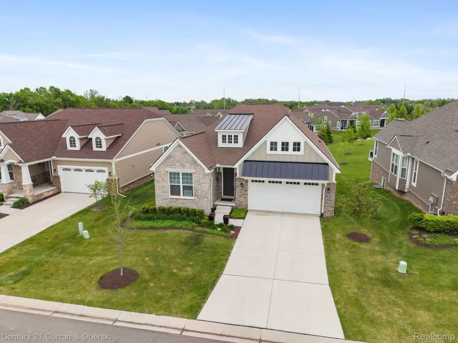 17291 Garden Ridge Lane, Northville, MI 48168 - #2
