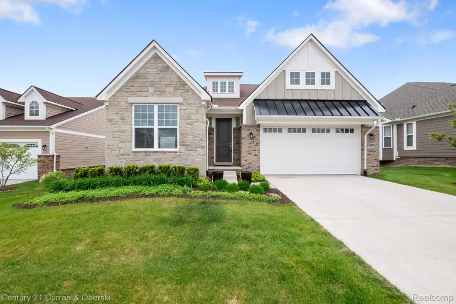 17291 Garden Ridge Lane, Northville, MI 48168 - #3
