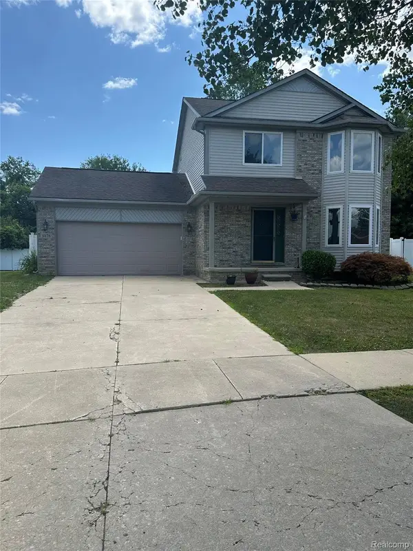 8878 Mikado Drive, Newport, MI 48166