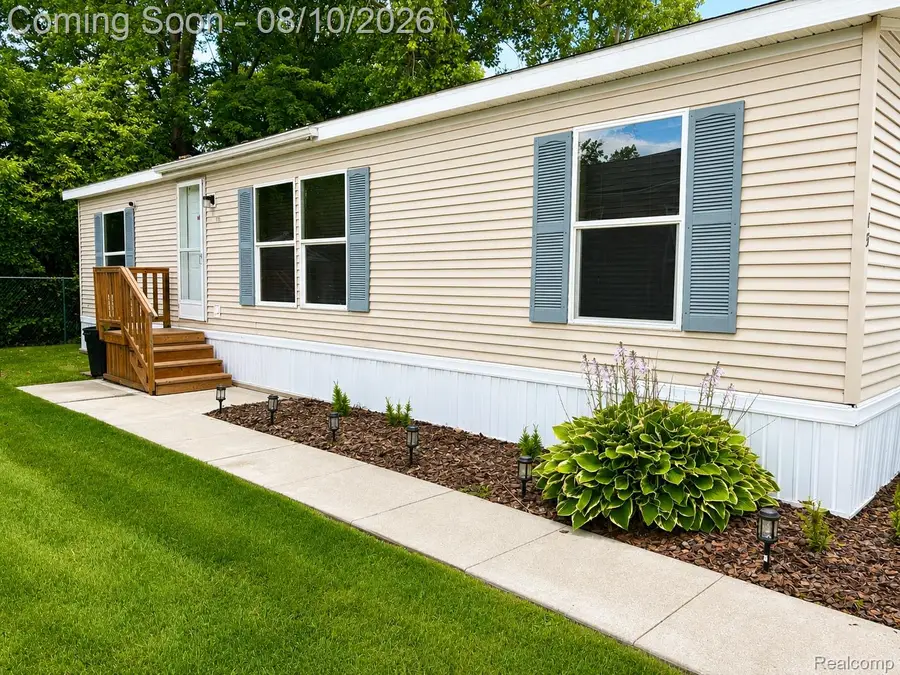 3730 Lapeer Road, Port Huron, MI 48060 - #2