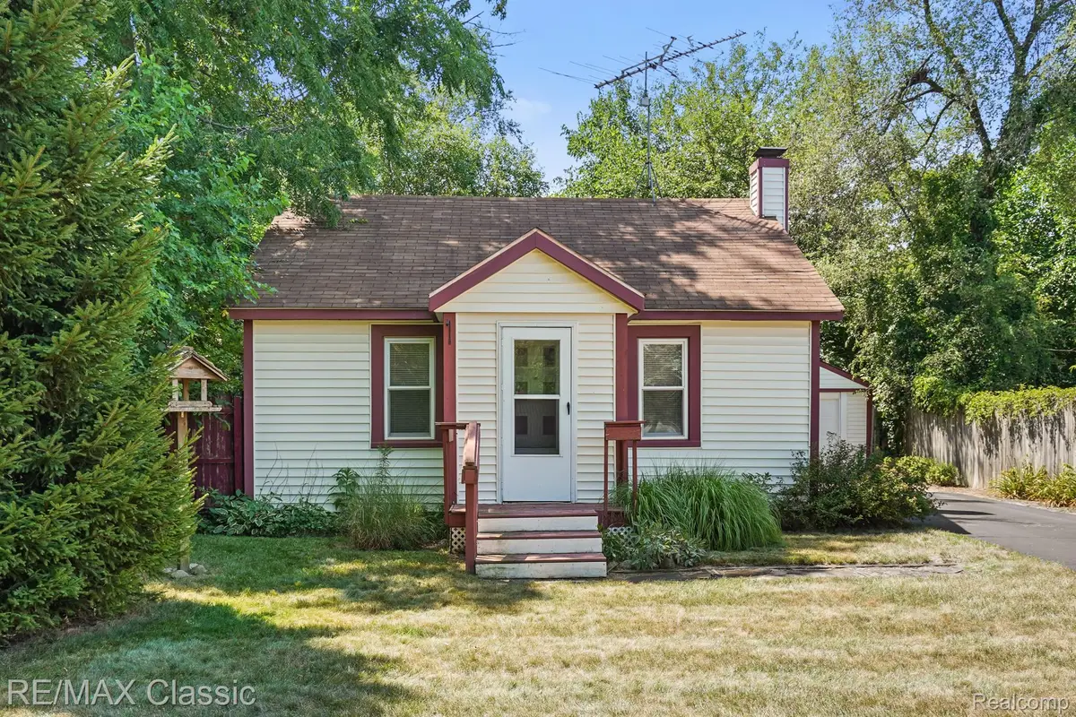 883 Jerome Avenue, Ypsilanti, MI 48198 - #1