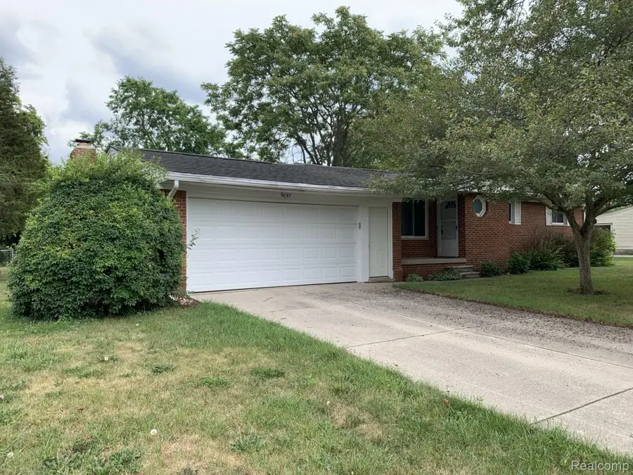 9097 Ann Maria Boulevard, Grand Blanc, MI 48439 - #3