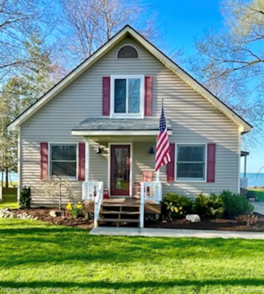 6221 Lakeview Drive, Huron, MI 48468 - #3