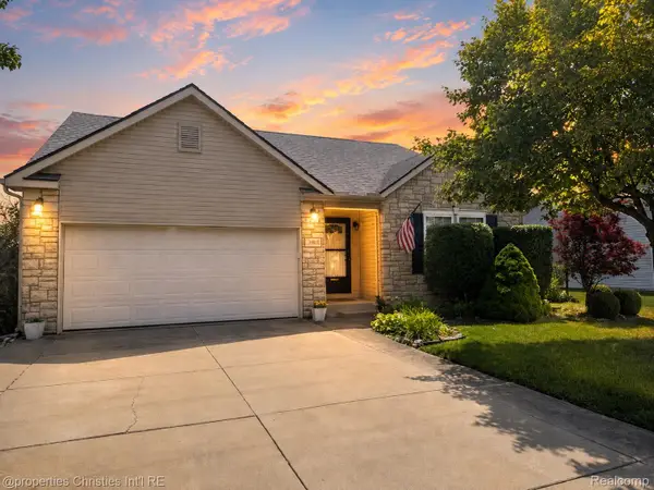 1892 Elkton Drive, Monroe, MI 48162