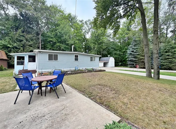 6745 Morrison Drive, PortAustin, MI 48467