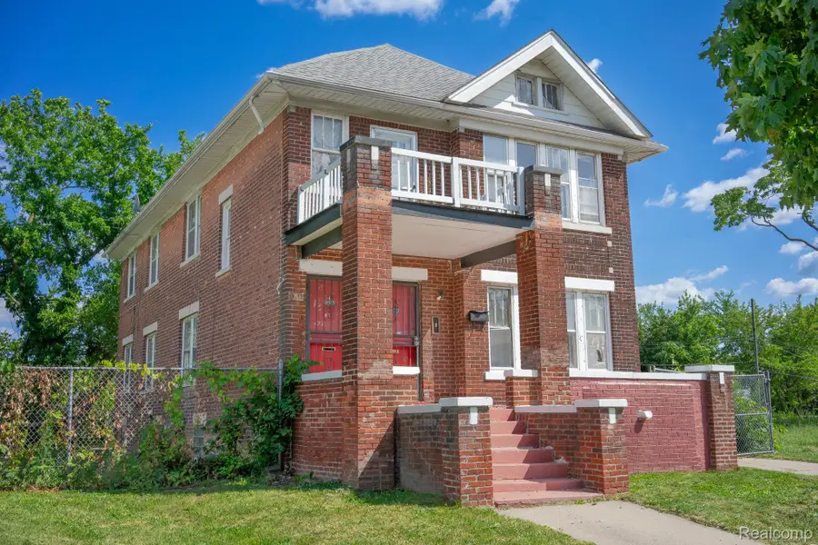 9810 Chenlot Street, Detroit, MI 48204 - #3