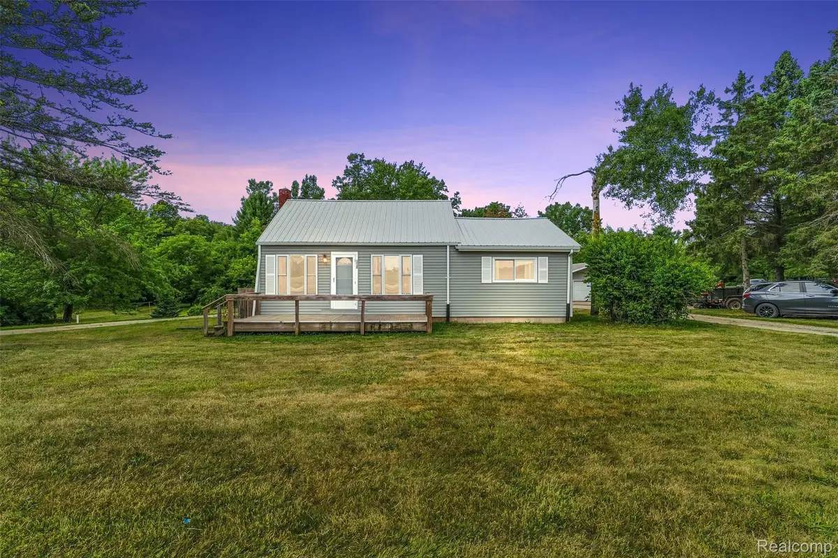 6163 N State Road, Davison, MI 48423 - #1