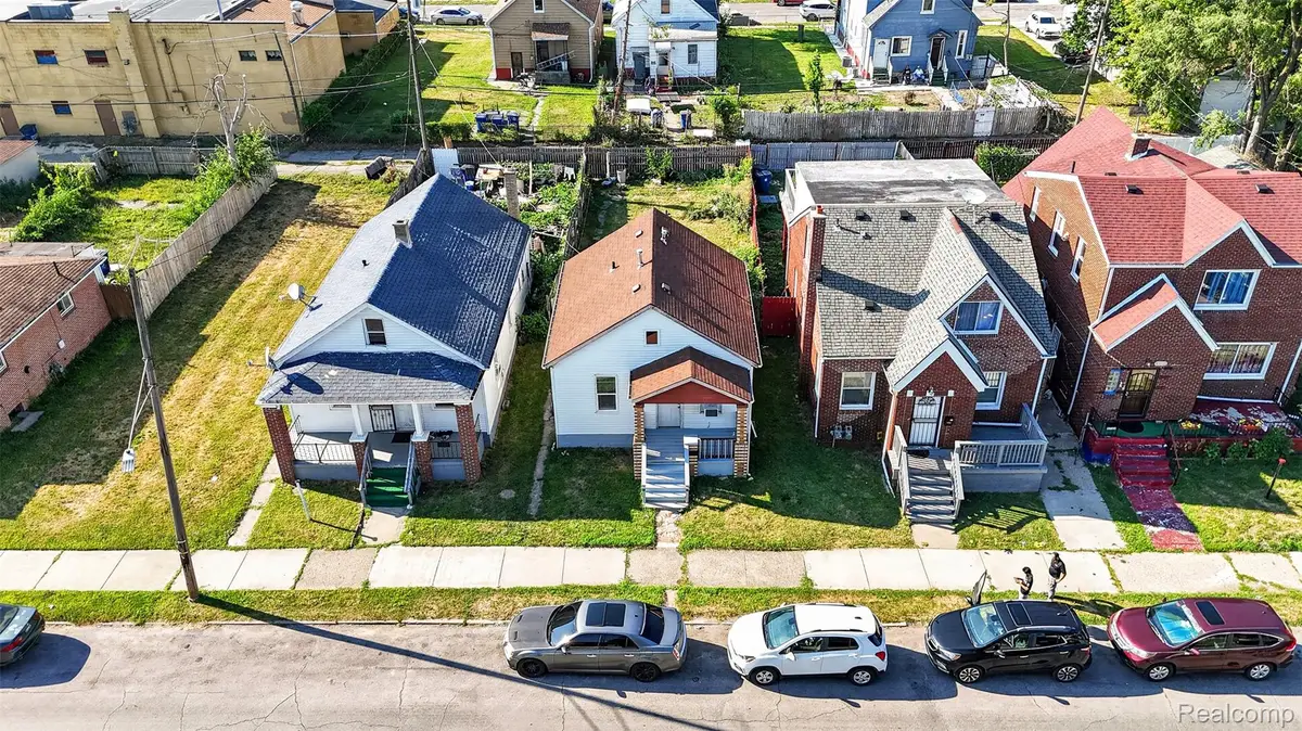 5105 Yemans Street, Hamtramck, MI 48212 - #1