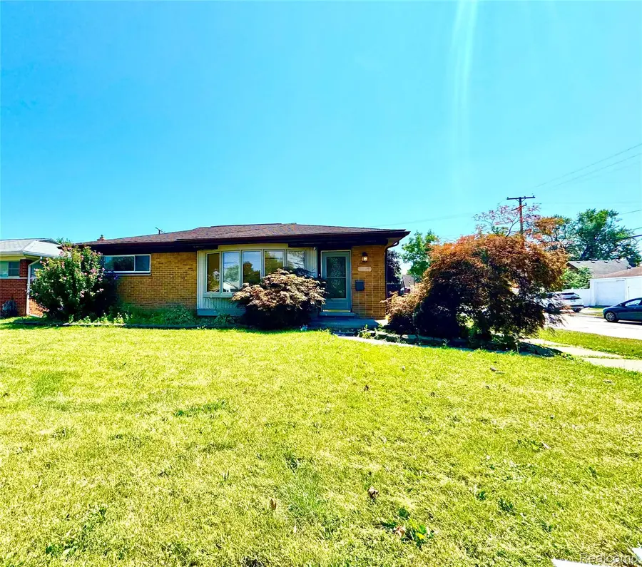 13093 Edison Street, Southgate, MI 48195 - #2