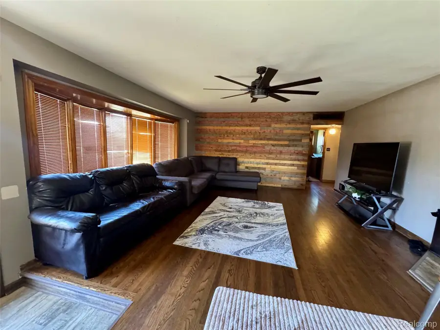 13093 Edison Street, Southgate, MI 48195 - #3