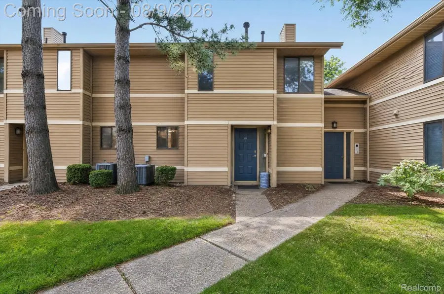 175 Briarcrest Drive #102, Ann Arbor, MI 48104 - #3