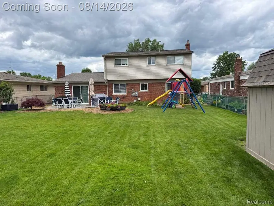 44235 Craftsbury Court, Canton, MI 48187 - #2