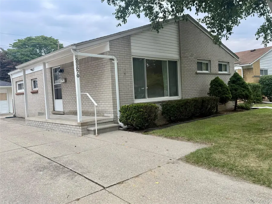 23570 Irving Street S, Taylor, MI 48180 - #2
