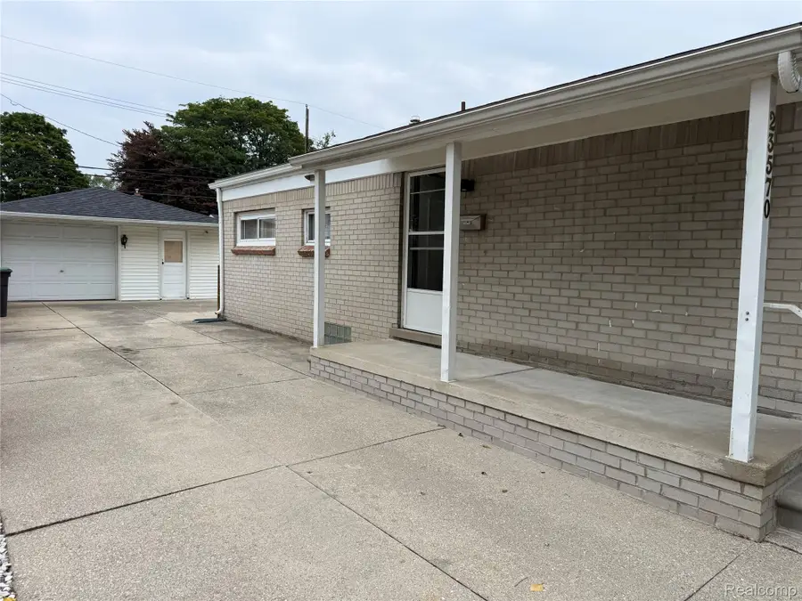 23570 Irving Street S, Taylor, MI 48180 - #3