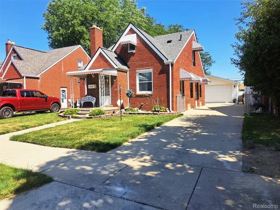 1416 Lincoln Avenue, Lincoln Park, MI 48146 - #2