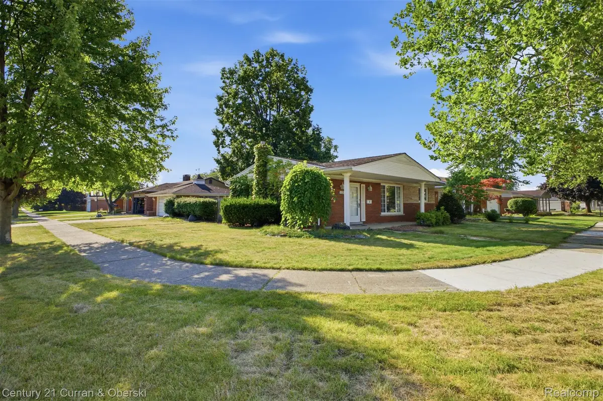 14225 Berkshire Street, Riverview, MI 48193 - #1