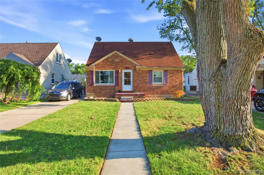 13491 Superior Street, Southgate, MI 48195 - #2