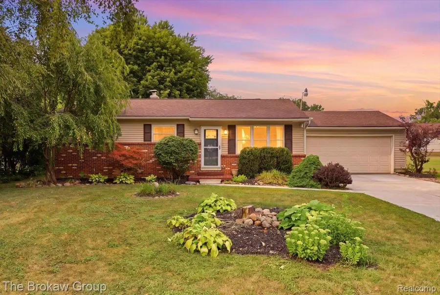 1250 Kingston Avenue, Flint, MI 48507 - #2
