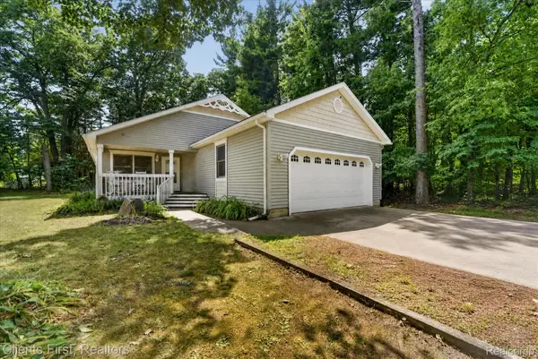 11430 Rutan Circle, Jerome, MI 49249