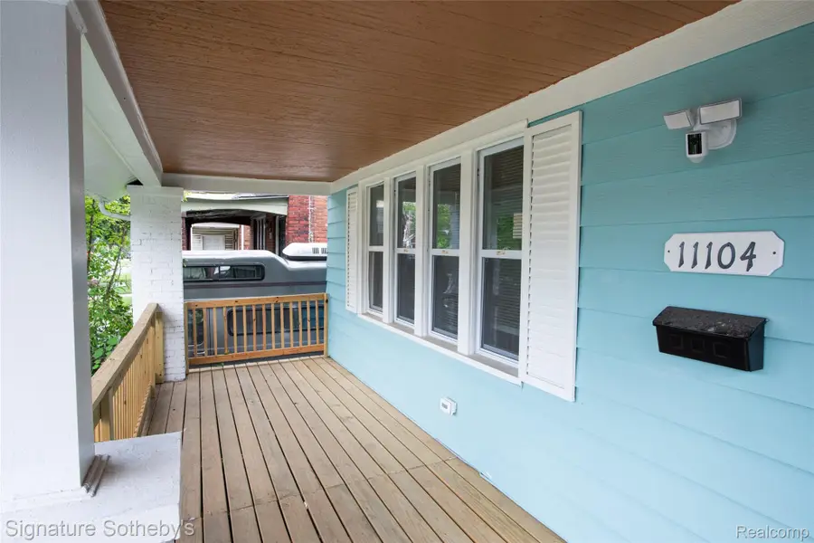11104 Cloverlawn Street, Detroit, MI 48204 - #3