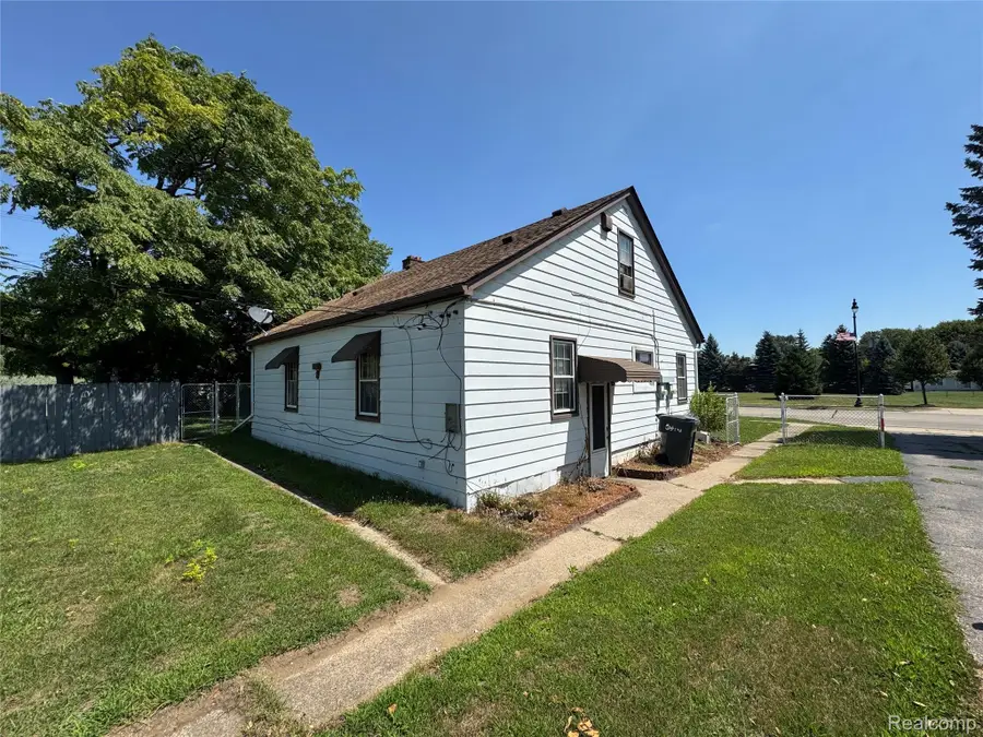 36024 Goddard Road, Romulus, MI 48174 - #2