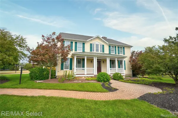 8211 Burleigh Road, GrandBlanc, MI 48439