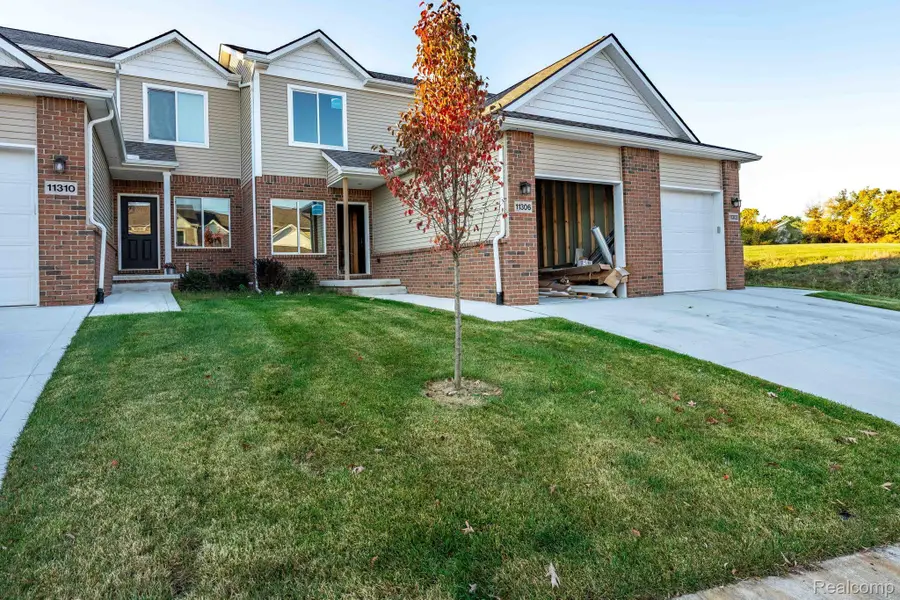 11306 Woodruff Lake, Brighton, MI 48116 - #2