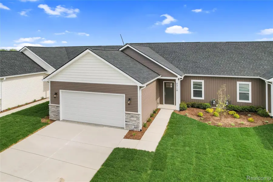 2315 Gilder Drive, Howell, MI 48843 - #2