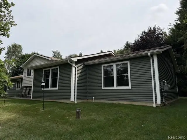 3595 Davison Lake Road, Ortonville, MI 48462 - #2