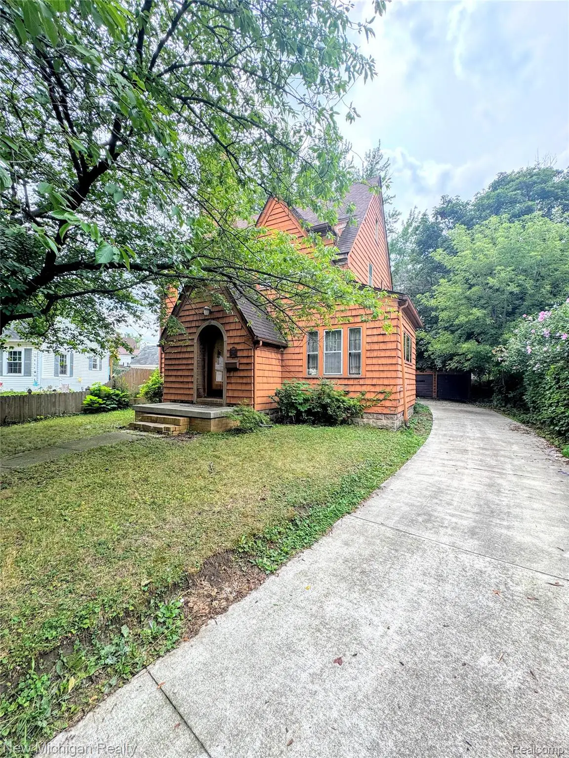 2002 Mountain Avenue, Flint, MI 48503 - #1