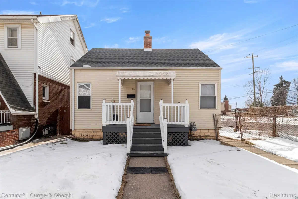 53 W Charlotte Street, Ecorse, MI 48229 - #1