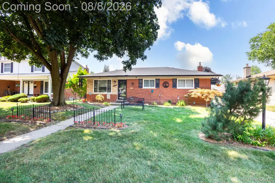 40771 Pickett Ridge Road, Sterling Heights, MI 48313 - #2