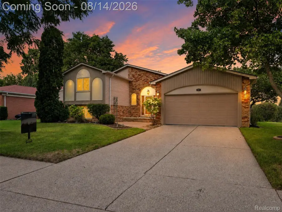 5114 Fedora Drive, Troy, MI 48085 - #2