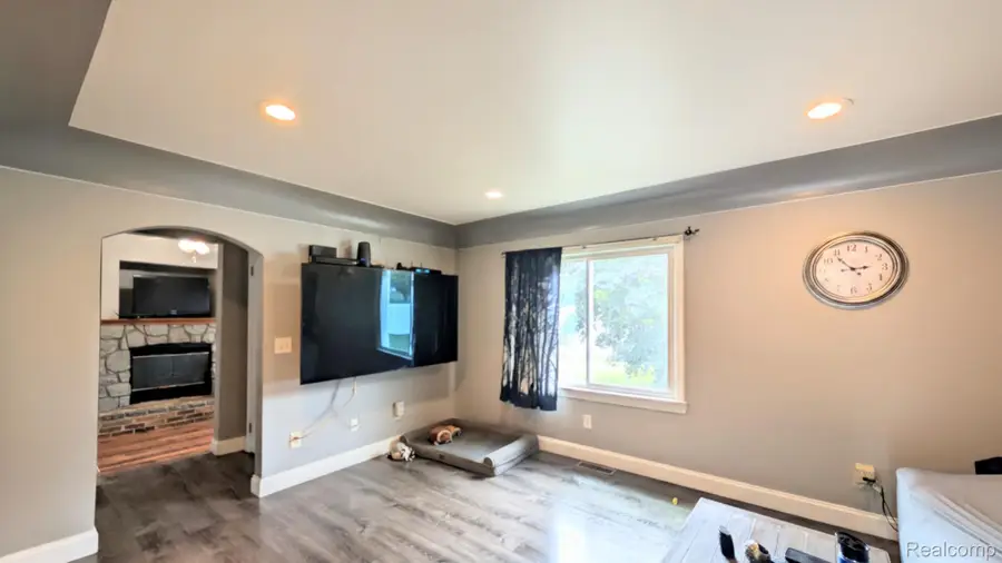 10024 Stover Road, Otisville, MI 48463 - #2