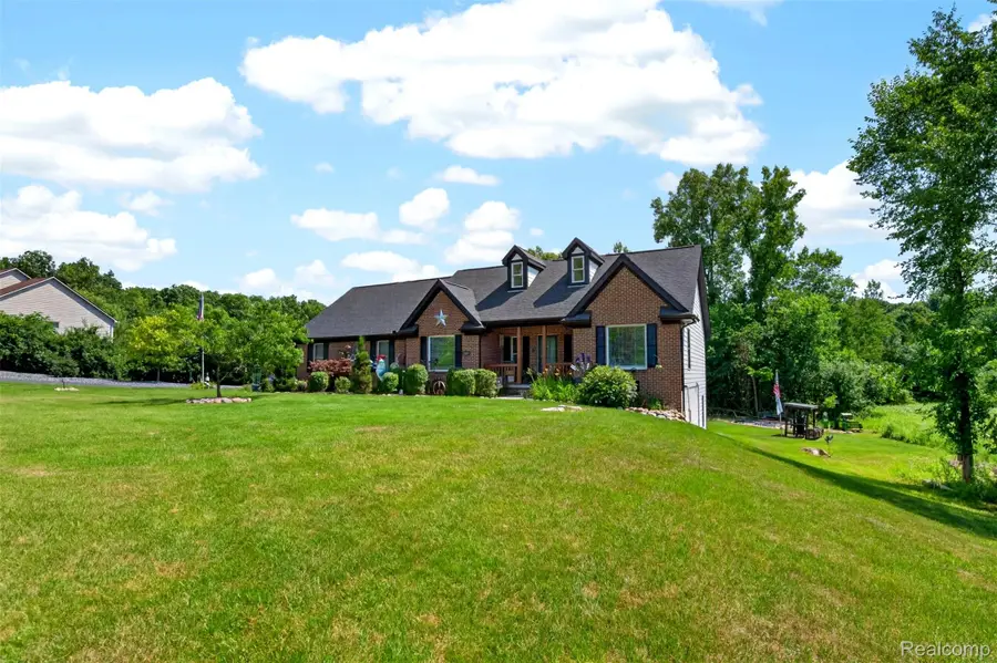2660 Scenic Meadows Drive, Ortonville, MI 48462 - #3