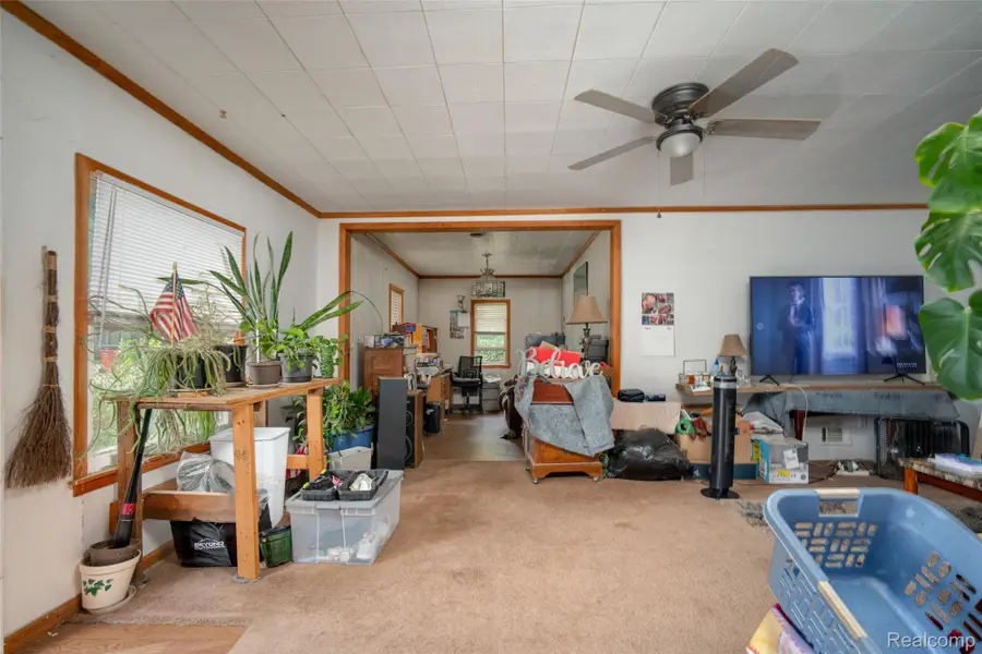 22211 Grandy Street, Clinton Township, MI 48035 - #3