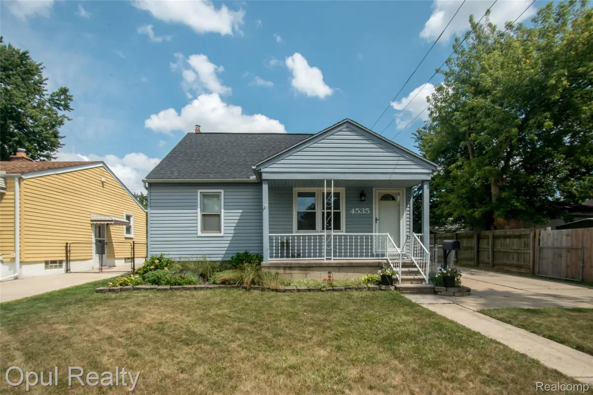 4535 Niagara Street, Wayne, MI 48184 - #1