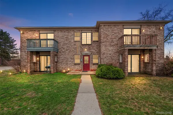 286 E 13 Mile Road, MadisonHeights, MI 48071