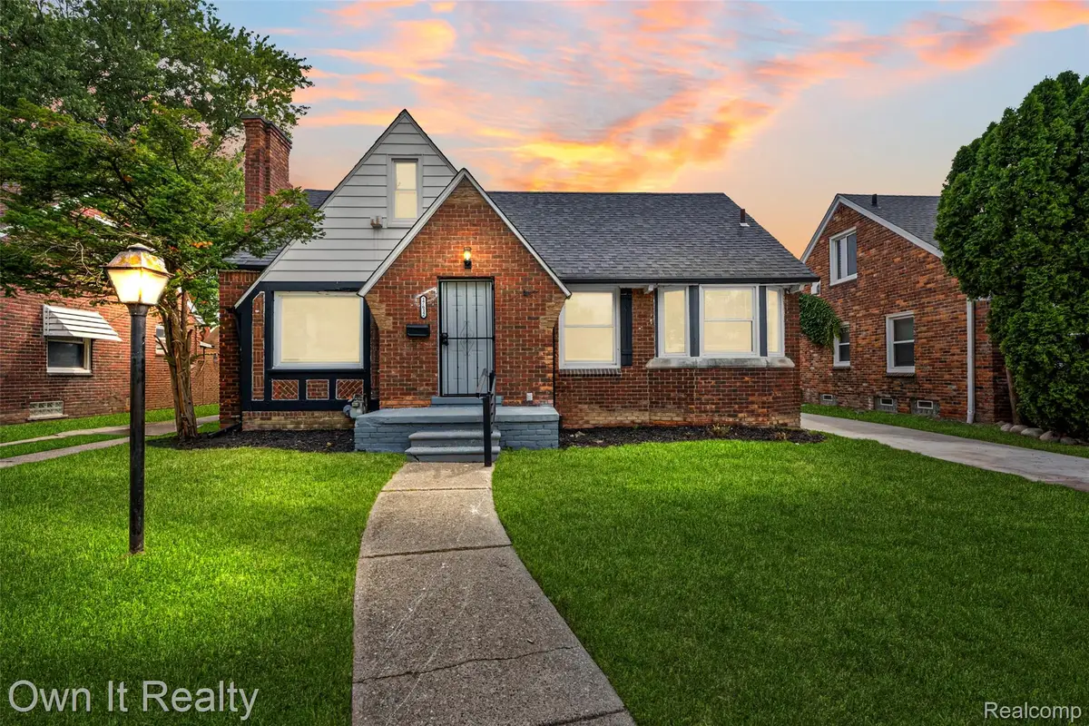 17612 Plainview Avenue, Detroit, MI 48219 - #1