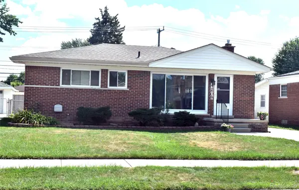 22608 Raymond Court, StClairShores, MI 48082