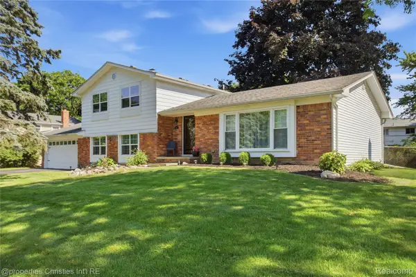 5569 Tadworth Place, WestBloomfield, MI 48322